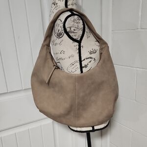Universal Thread Tan Hobo Bag See Pictures